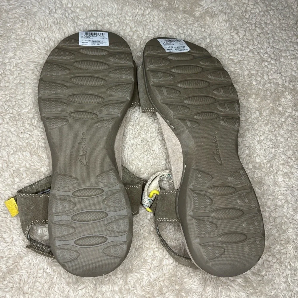 Clarks Amanda Sprint Womens Sandals - Picture 2 of 5